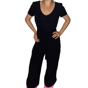 🌷 Belle Vere 🌷 Wide Leg Tie Waist V Neck Jumpsuit